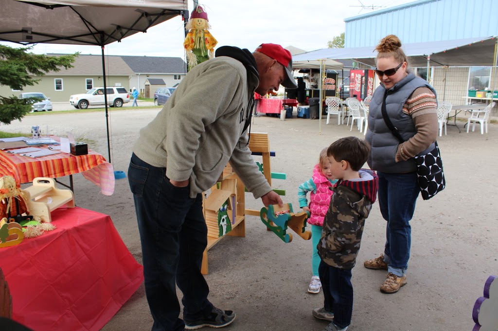Papashop Wood Creations | 1194 Doe Lake Rd RR3, Gravenhurst, ON P1P 1R3, Canada | Phone: (705) 641-9647
