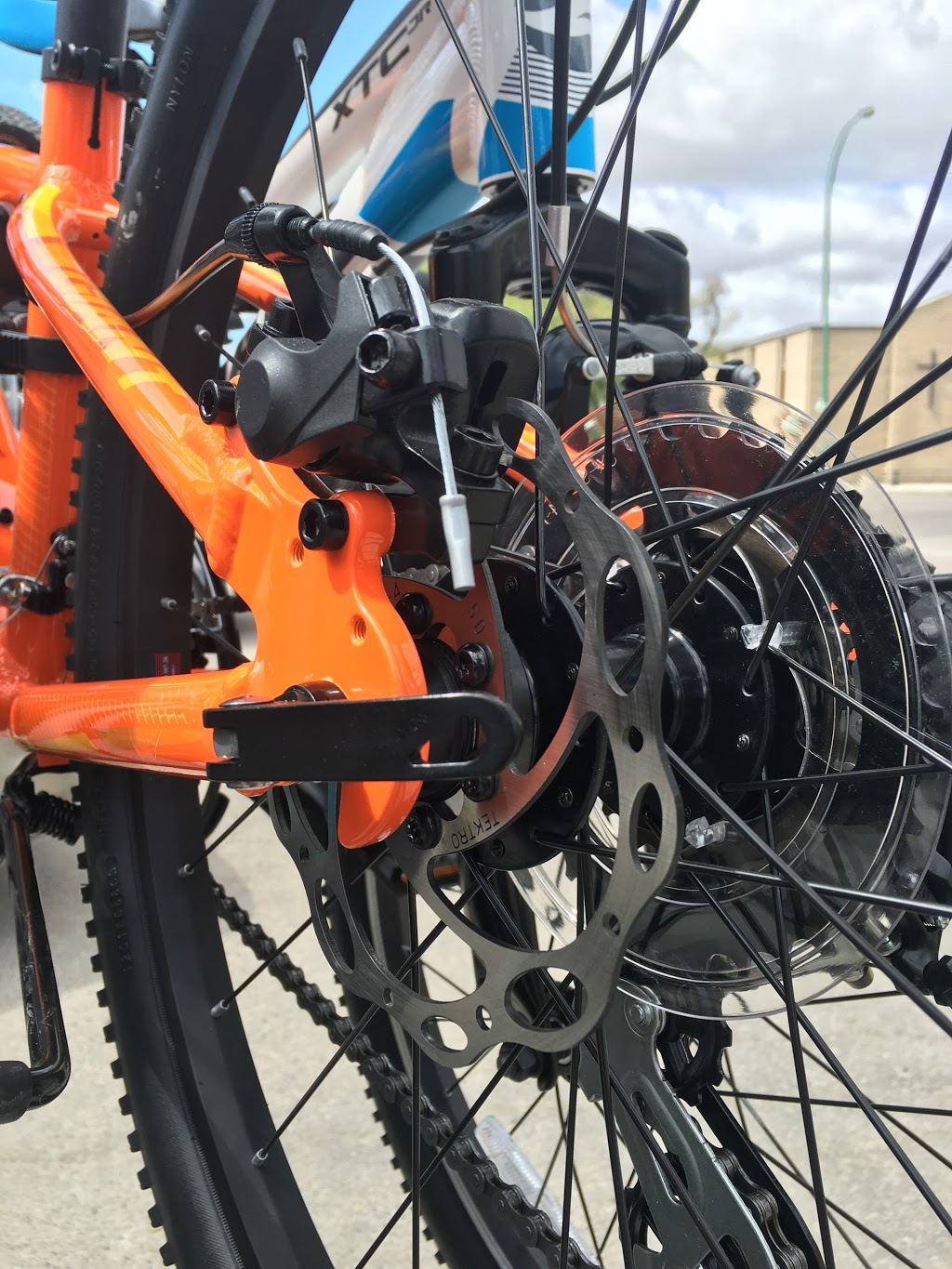 Bikes & Beyond | 227 Henderson Hwy, Winnipeg, MB R2L 1M1, Canada | Phone: (204) 669-5590