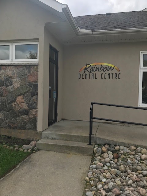 Rainbow Dental Centre | 1 Water St, Angus, ON L0M 1B0, Canada | Phone: (705) 424-0873