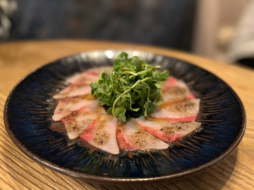 Muni Robata | 30 St Patrick St, Toronto, ON M5T 3A3, Canada | Phone: (416) 340-0472