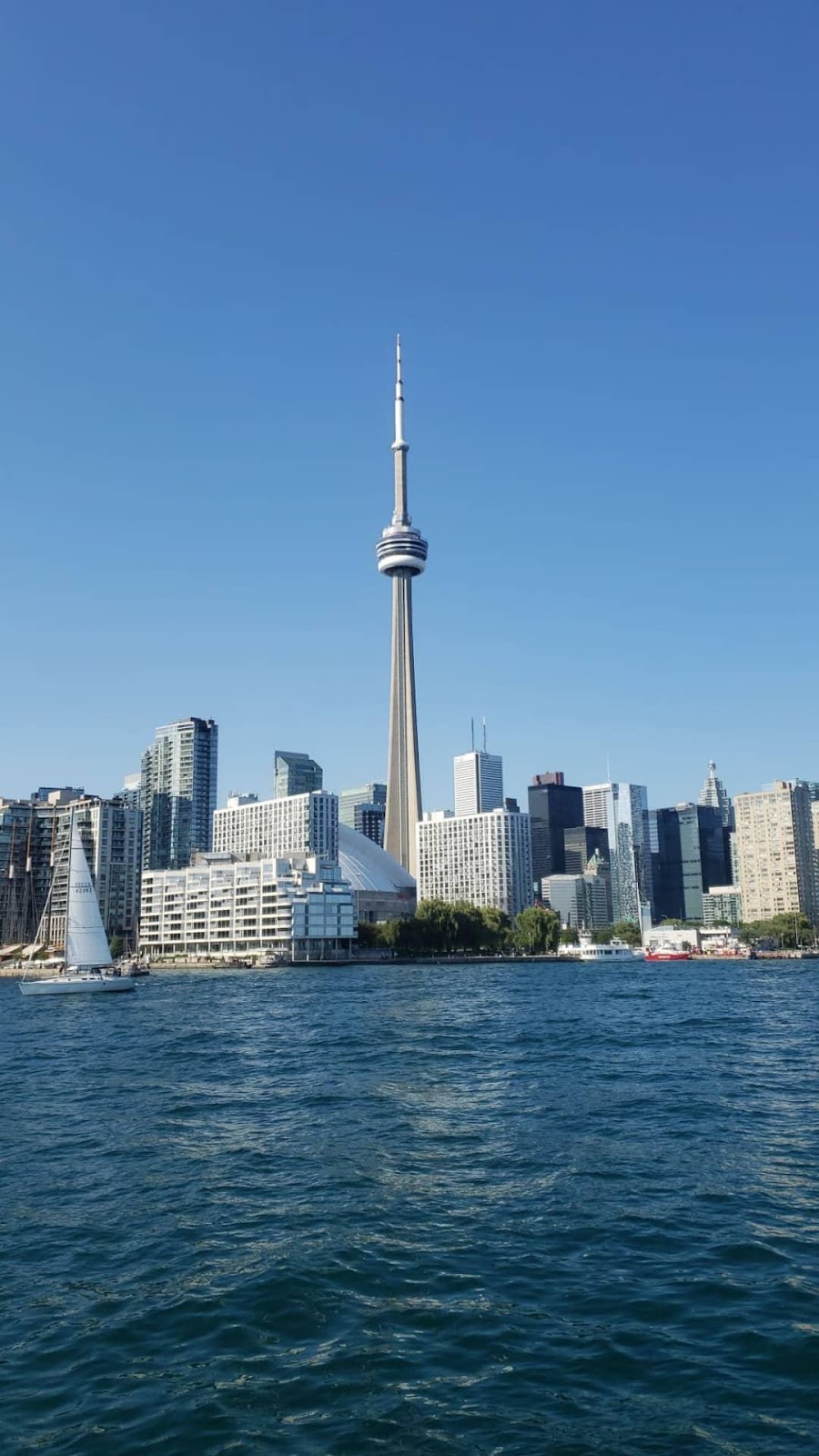 Yacht Club Toronto Charters | 1 Port St E, Mississauga, ON L5G 2T2, Canada | Phone: (647) 237-4895
