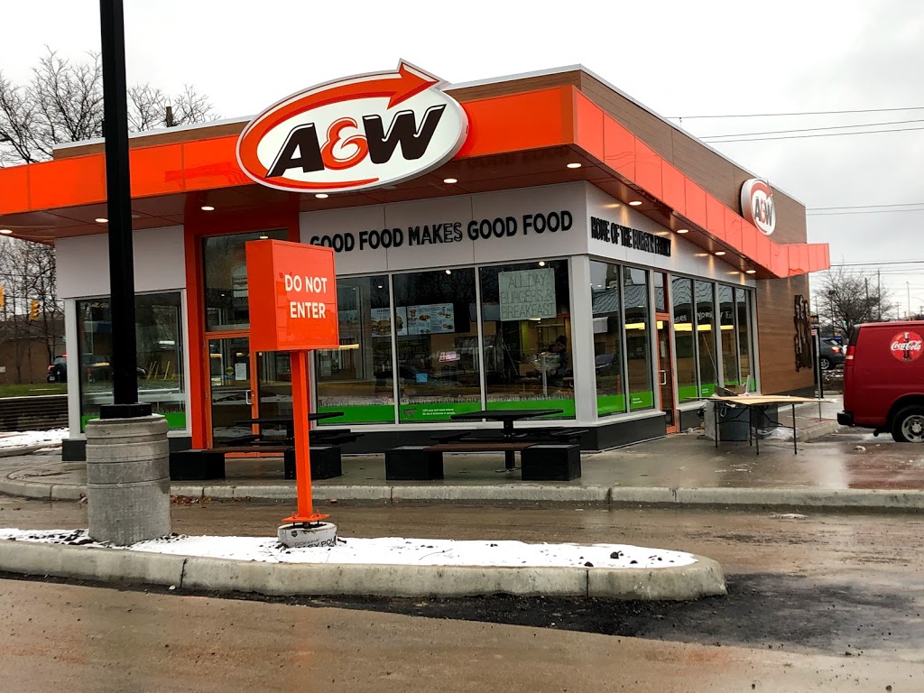 A & W | 639 Southdale Rd E, London, ON N6E 3M2, Canada | Phone: (519) 690-0550