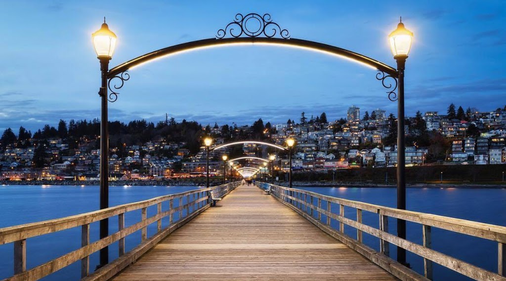 Zein Sangha, Bay Realty - West Beach | 14869 Marine Dr, White Rock, BC V4B 1C1, Canada | Phone: (604) 825-6950