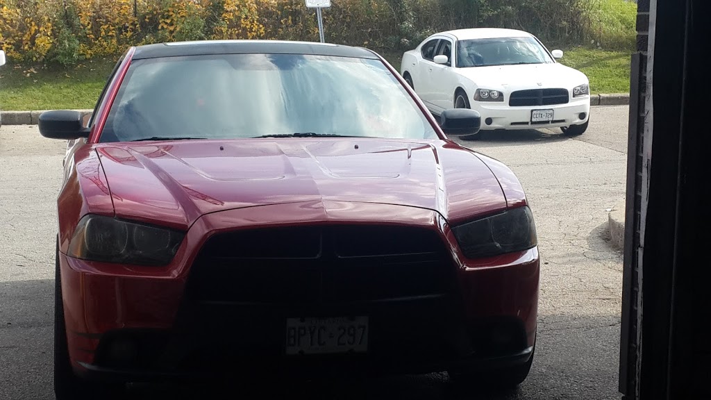 Flash Auto Glass | 45 Brisbane Rd, North York, ON M3J 2K1, Canada | Phone: (416) 661-4909