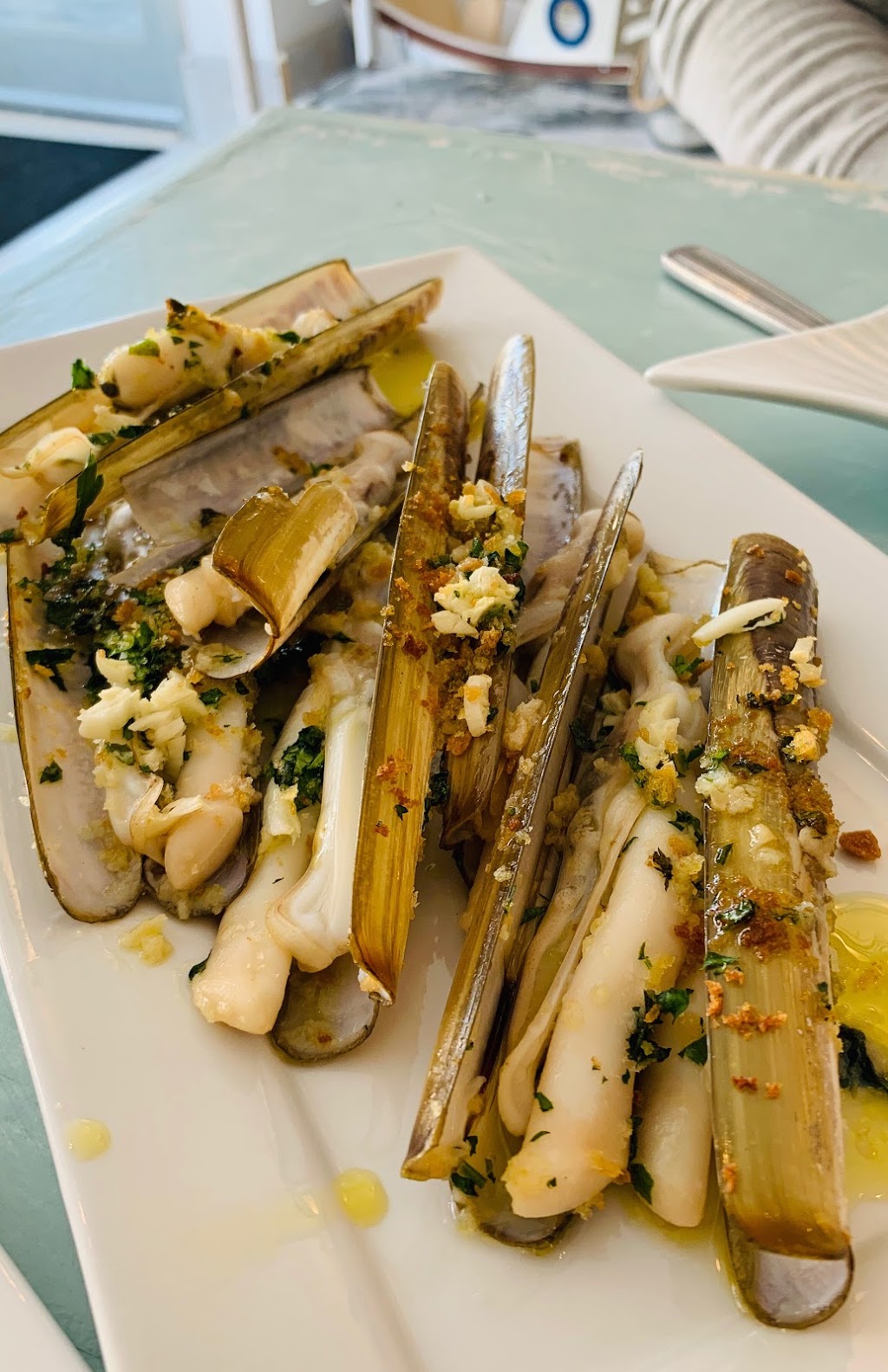coast Italian Takeout | 23 St Johns Rd, Toronto, ON M6P 1T7, Canada | Phone: (647) 352-4999