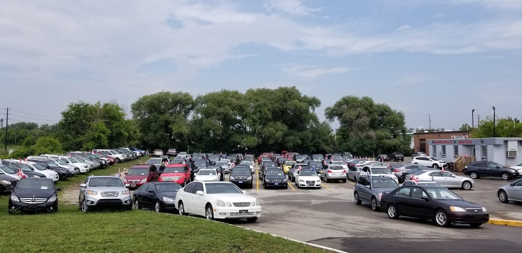 Oakville Autos | 595 Speers Rd, Oakville, ON L6K 2G4, Canada | Phone: (905) 844-7100