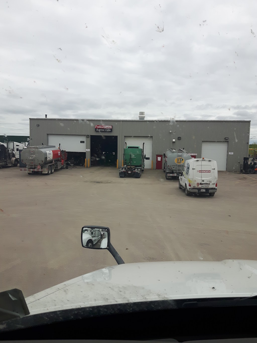 Bayview Trucks & Equipment | 235 Commerce St, Moncton, NB E1H 2G1, Canada | Phone: (506) 862-0953