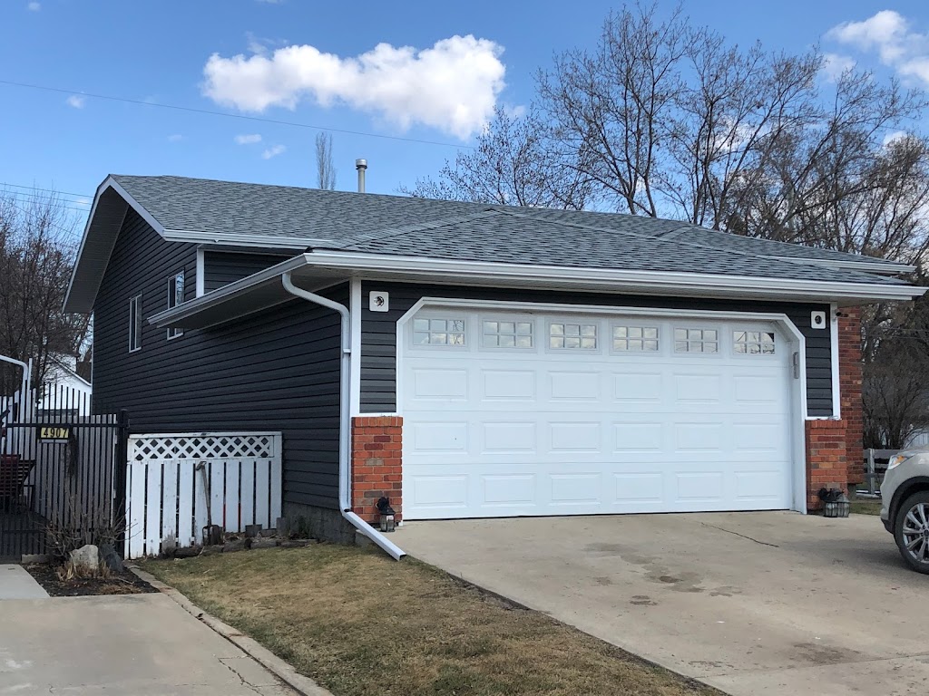 Ultimate Renovations RD | 25 Allan Close, Red Deer, AB T4R 1A4, Canada | Phone: (403) 896-3433