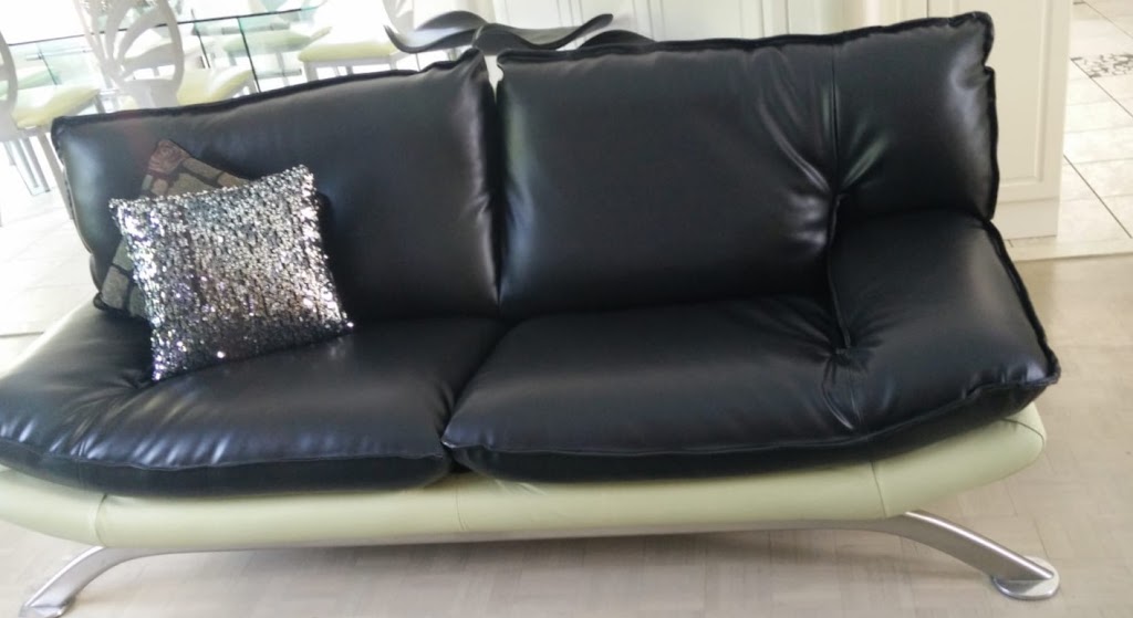 Noras Upholstery | 138 Yorkland St, Richmond Hill, ON L4S 1J1, Canada | Phone: (647) 981-2622