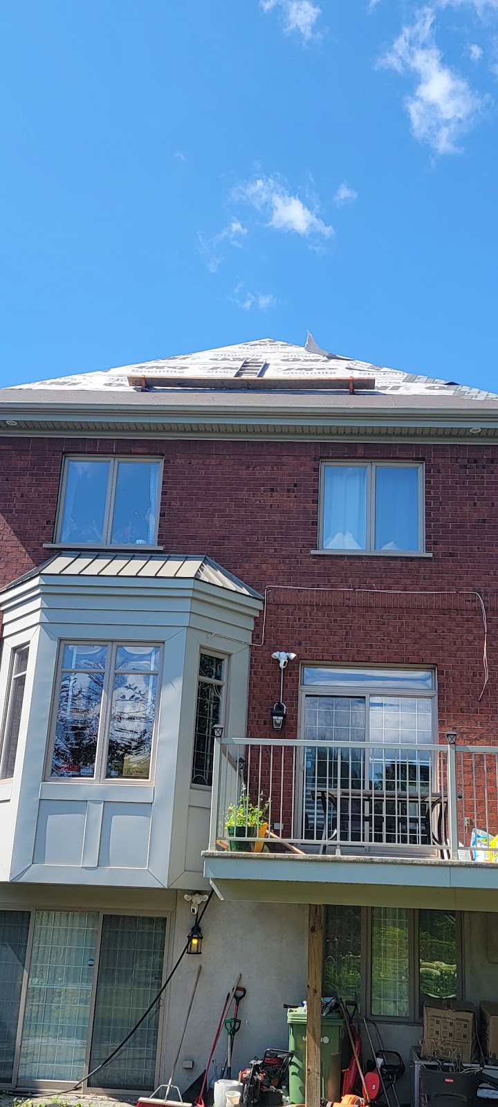 Toiture Expert | 10851 Av. Moisan, Montréal-Nord, QC H1G 4N6, Canada | Phone: (514) 727-3872