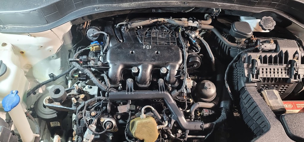 TW Truck World Inc | 1947 Regional 97 Rd, Cambridge, ON N1R 5S7, Canada | Phone: (416) 873-6245