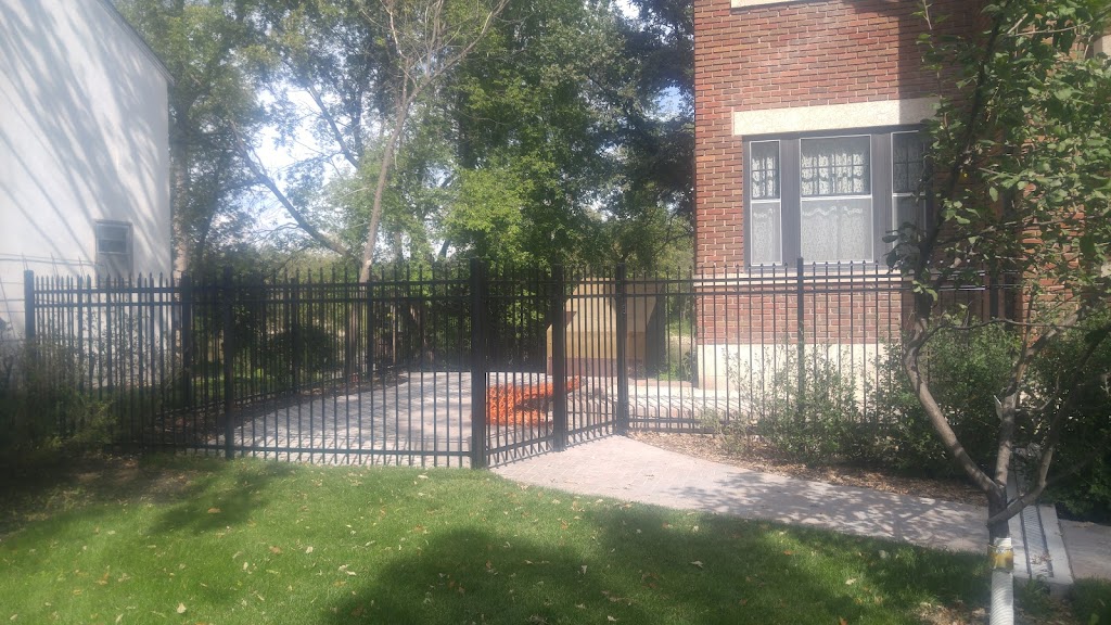 Berrek Fencing | 81166 St Peters Rd, East Selkirk, MB R0E 0M0, Canada | Phone: (204) 297-2798