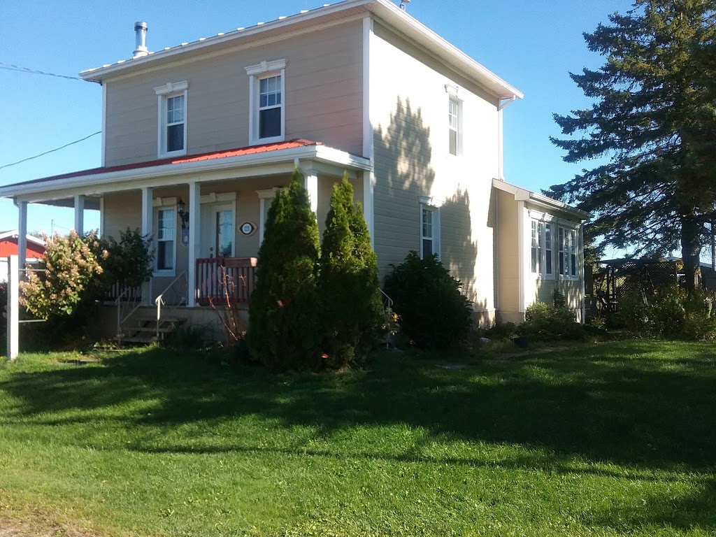 Gîte LEntre-Deux | 1235 Rang Landry, Saint-Valère, QC G0P 1M0, Canada | Phone: (819) 353-1955