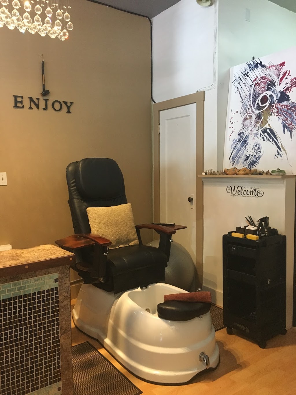 Nude & True Spa Services | 131 Jubilee St, Duncan, BC V9L 1W6, Canada | Phone: (778) 422-3036