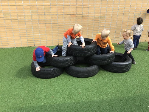 RisingOaks Early Learning | Saint John Paul II | 75 Pebblecreek Dr, Kitchener, ON N2A 0E3, Canada | Phone: (519) 894-0563