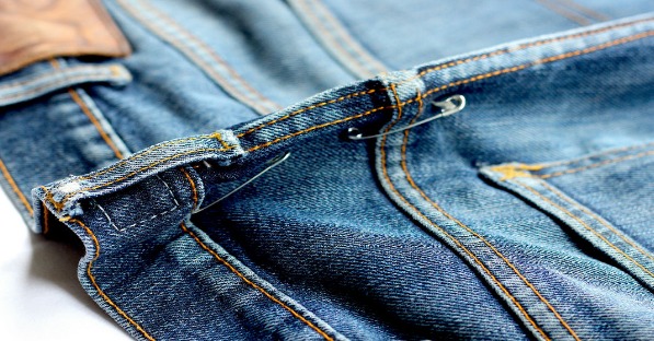 Jays Sewing and Alterations | 760 Hyde Park Rd, London, ON N6H 5W9, Canada | Phone: (519) 702-8394