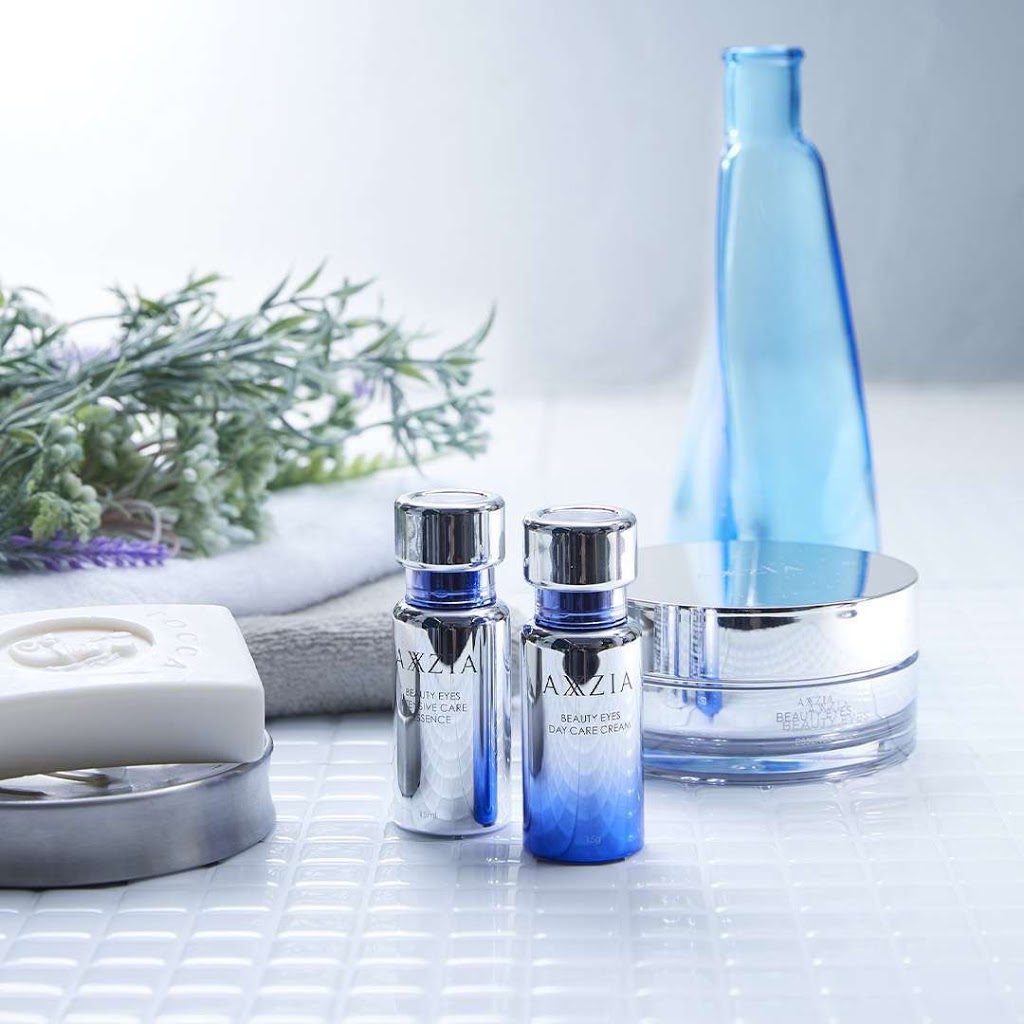 Pick Me Luxe Beauty Aesthetics | 1318 Centre A St NE #100, Calgary, AB T2E 2R7, Canada | Phone: (403) 465-4650