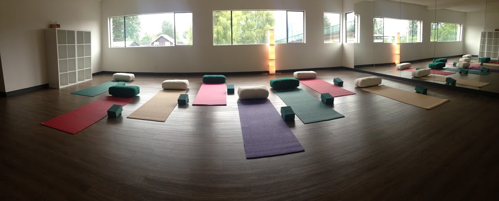 Kukoon Yoga | 2739 Murray St, Port Moody, BC V3H 1X1, Canada | Phone: (778) 833-1645