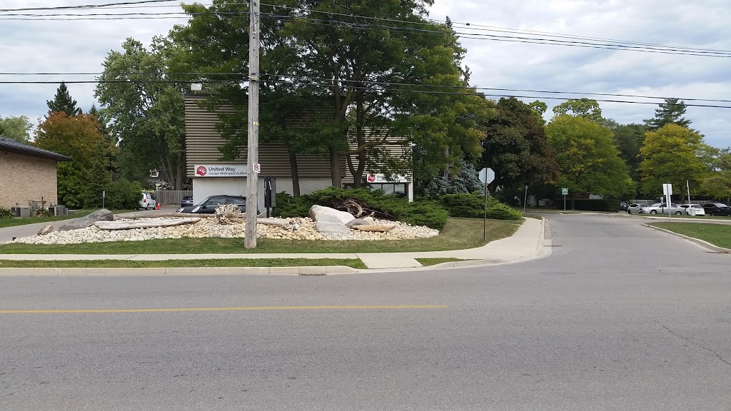 United Way Community Services of Guelph & Wellington | 85 Westmount Rd, Guelph, ON N1H 5J2, Canada | Phone: (519) 821-0571