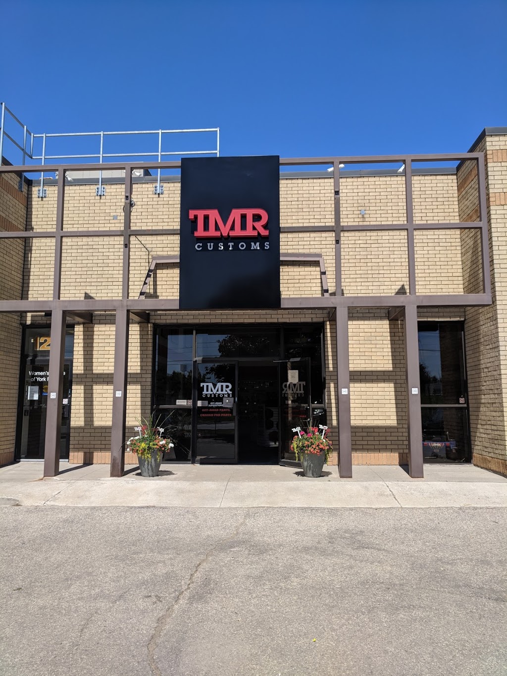 TMR Customs | 120 Harry Walker Pkwy, Newmarket, ON L3Y 7B2, Canada | Phone: (905) 235-8671