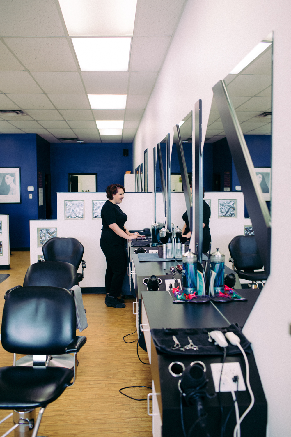 Singletons Hair Care | 1668 Main St, Winnipeg, MB R2V 1Y9, Canada | Phone: (204) 338-4957