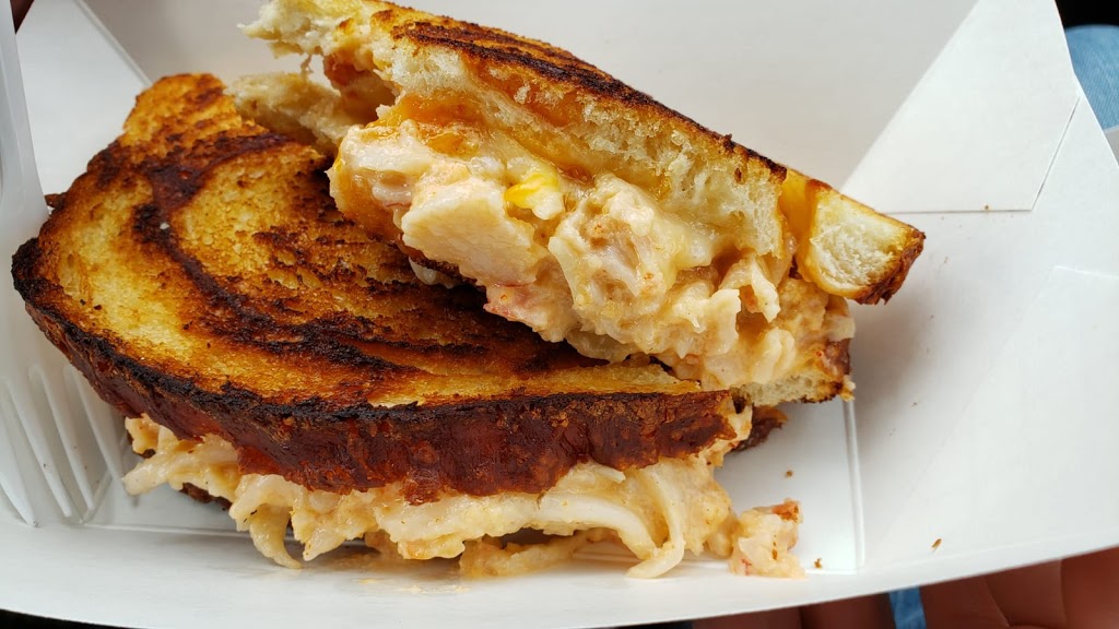 Karma Kameleon : Grill On The Go | 300 Taylor Road CURBside, Niagara-on-the-Lake, ON L0S 1J0, Canada | Phone: (905) 227-2233