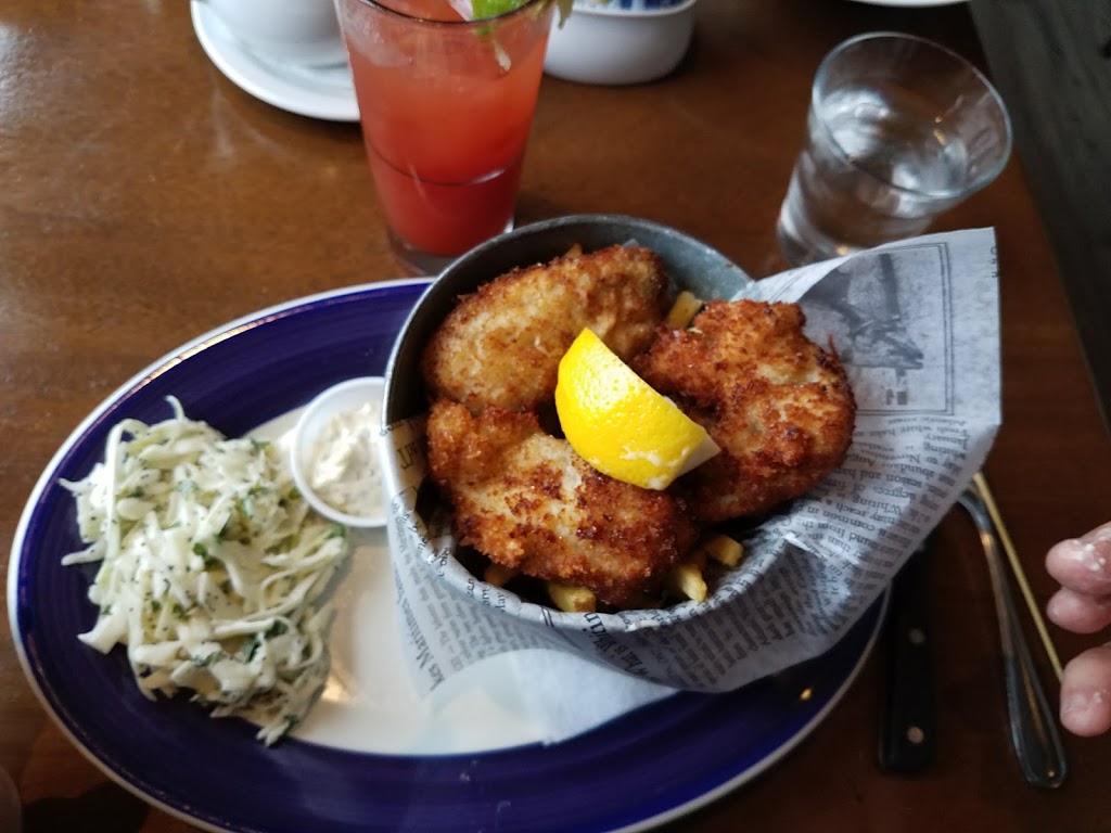 Oystercatcher Seafood Bar & Grill | 110 Purvis Ln #201, Salt Spring Island, BC V8K 2S5, Canada | Phone: (250) 537-5041
