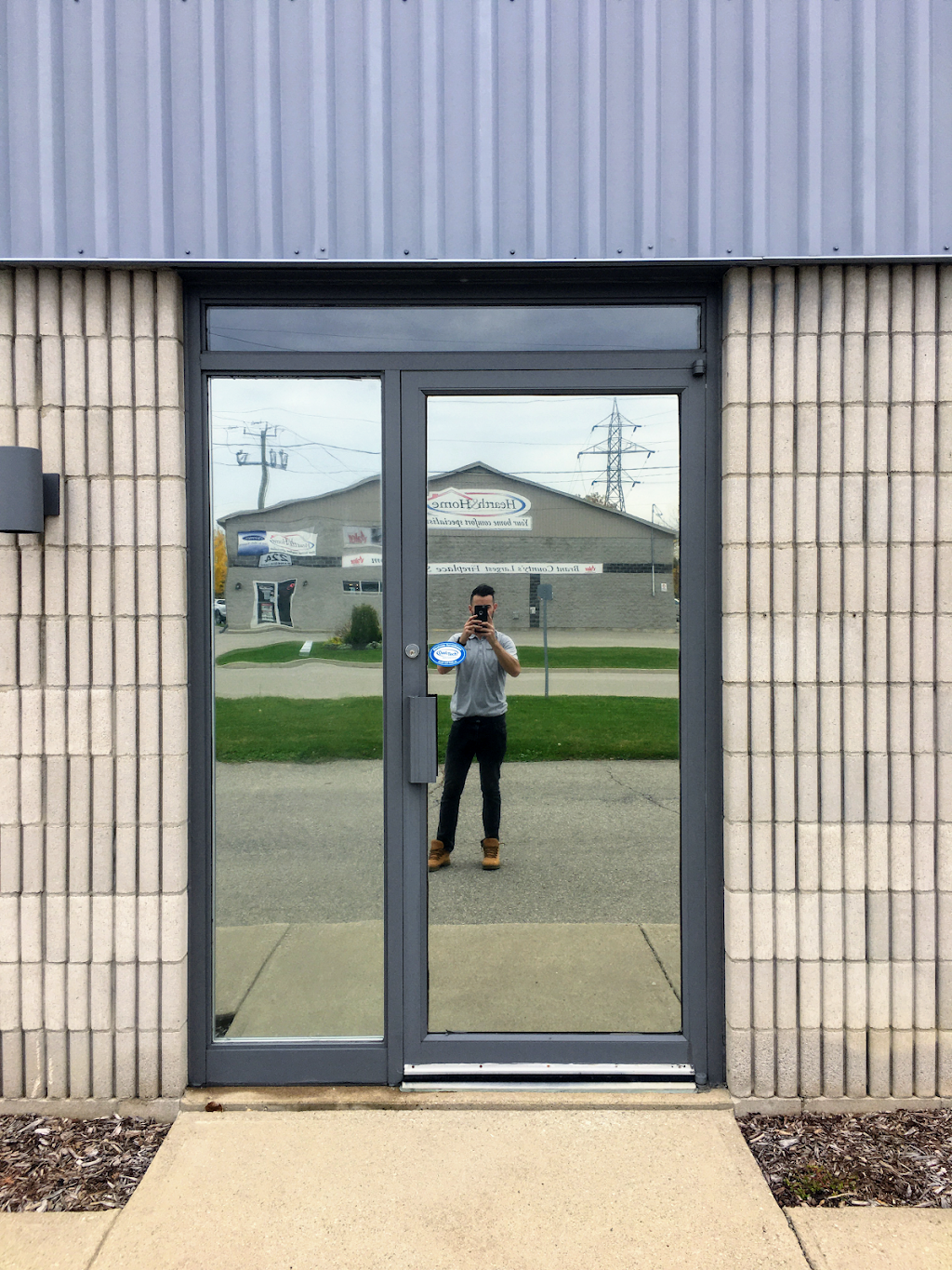 IP Window Films LTD - Ontario, Toronto, Canadá | 555 Wilson Ave Unit 305, Toronto, ON M3H 0C5, Canada | Phone: (647) 995-1425