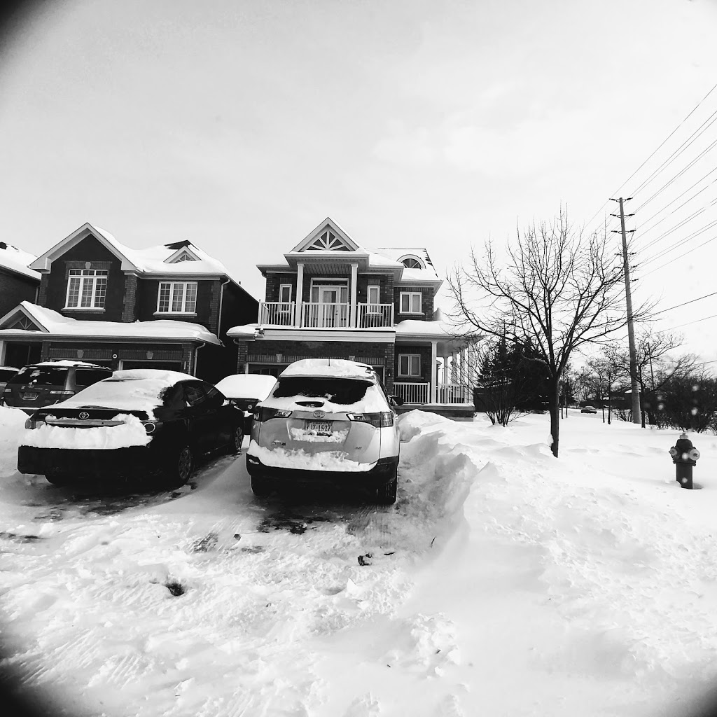 McLeod Park | 3914 Skyview St, Mississauga, ON L5M 8A4, Canada | Phone: (905) 625-3600