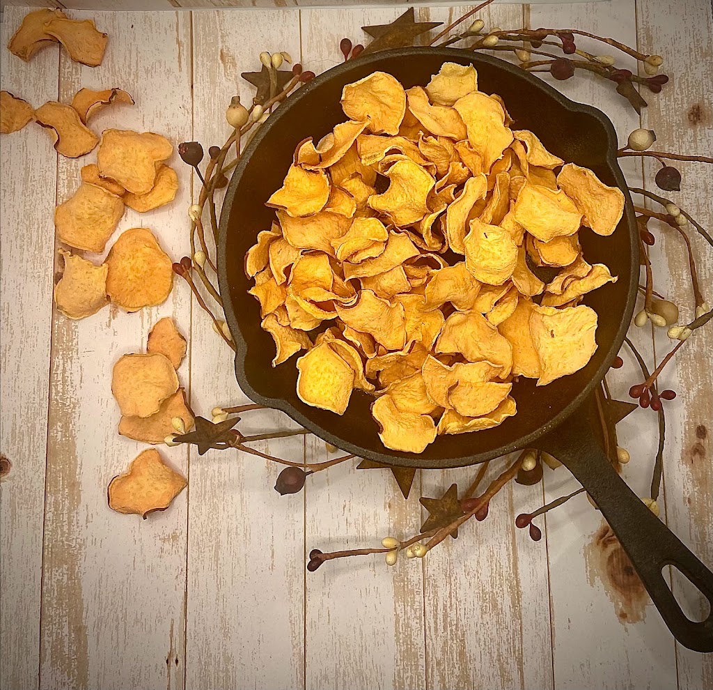 Limestone County Pet Treats | ON-401, Greater Napanee, ON K7R 1G1, Canada | Phone: (613) 985-3030