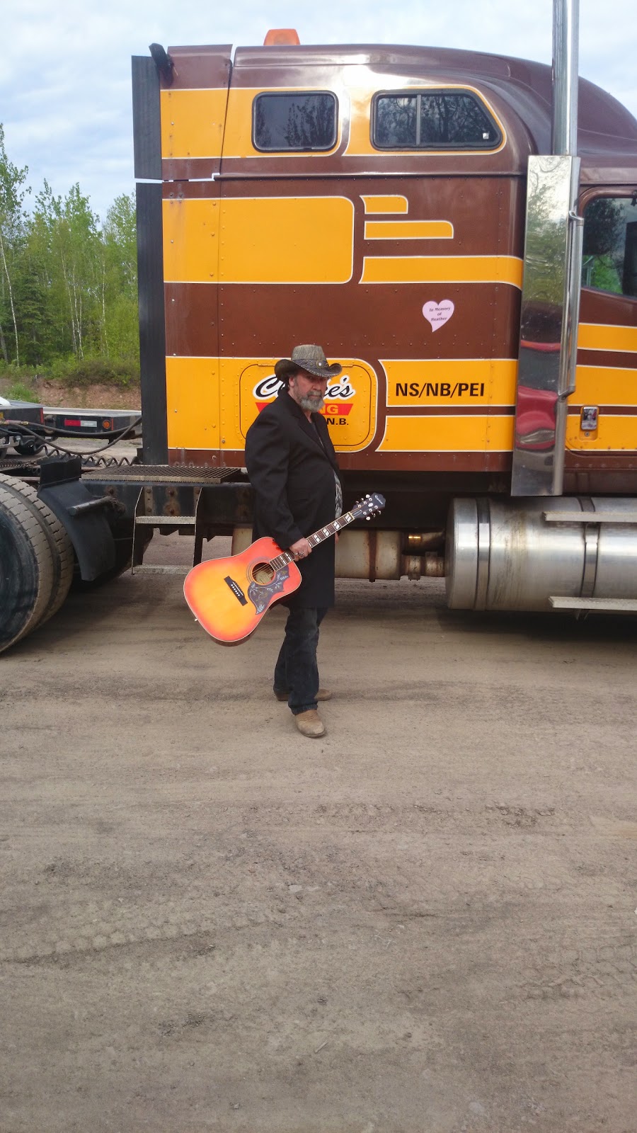Clarkes Towing Ltd | 505 Caledonia Rd, Moncton, NB E1H 2E8, Canada | Phone: (506) 855-4721