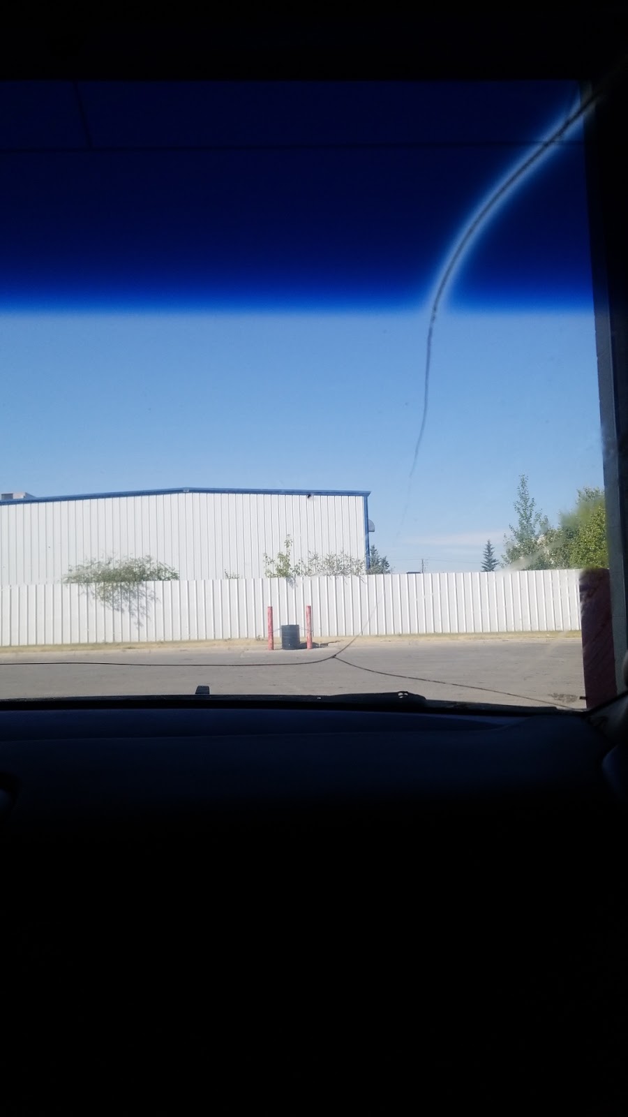Supreme Truck & Car Wash | 5412 56 Ave SE, Calgary, AB T2C 4M6, Canada | Phone: (403) 236-8300
