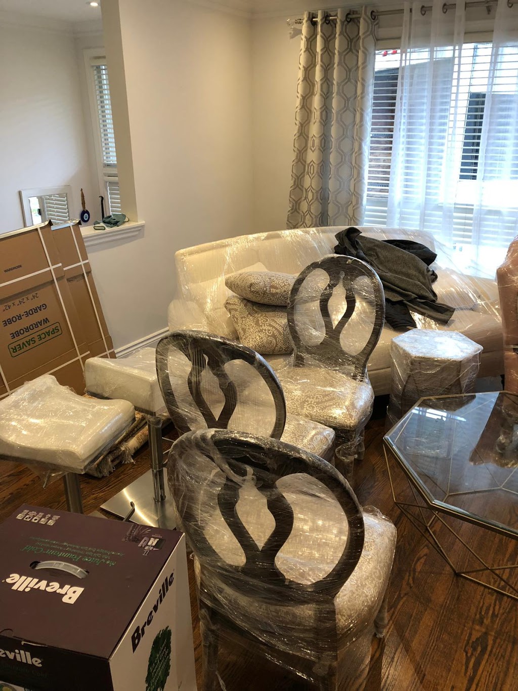AbleFellas Moving Company | 172 Sheppard Ave W, North York, ON M2N 1M8, Canada | Phone: (647) 767-3037