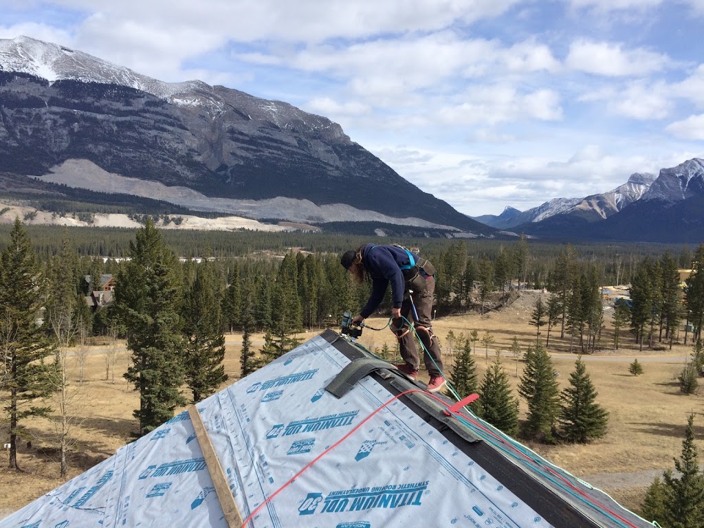 Century Roofing Ltd | 4204 10 St NE, Calgary, AB T2E 6K3, Canada | Phone: (403) 235-5457