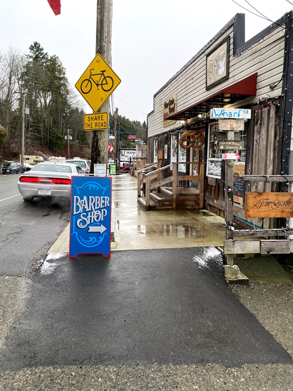 gentlemens Chair barber shop | 1725 Cowichan Bay Rd, suite 4, Cowichan Bay, BC V0R 1N1, Canada | Phone: (250) 466-5350