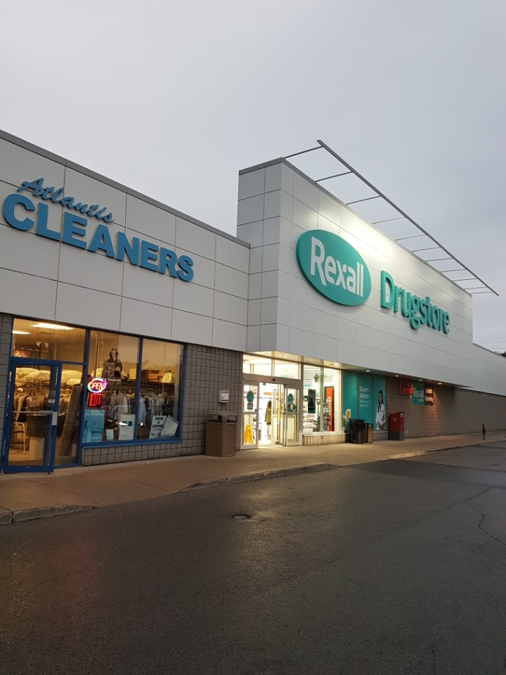 Atlantis Cleaners | 1593 Adelaide St N, London, ON N5X 4E8, Canada | Phone: (519) 645-7771