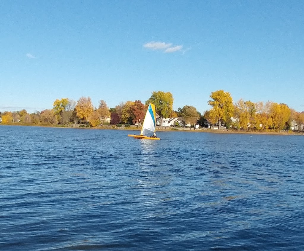 Berge de lAnse (Laval-Ouest) | 3760 3e Av, Laval, QC H7R 2Y2, Canada | Phone: (450) 978-8000