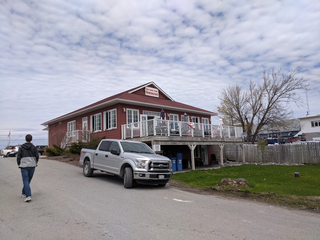 Dockside Restaurant Bar and Grill | 11 Albert St, Coboconk, ON K0M 1K0, Canada | Phone: (705) 454-1800