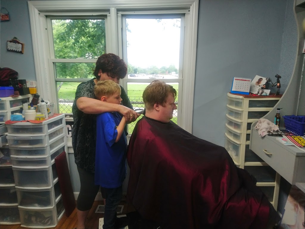A Touch Of Class Designers Of Hair | 3561 Seminole St, Windsor, ON N8Y 1Y3, Canada | Phone: (519) 945-3507