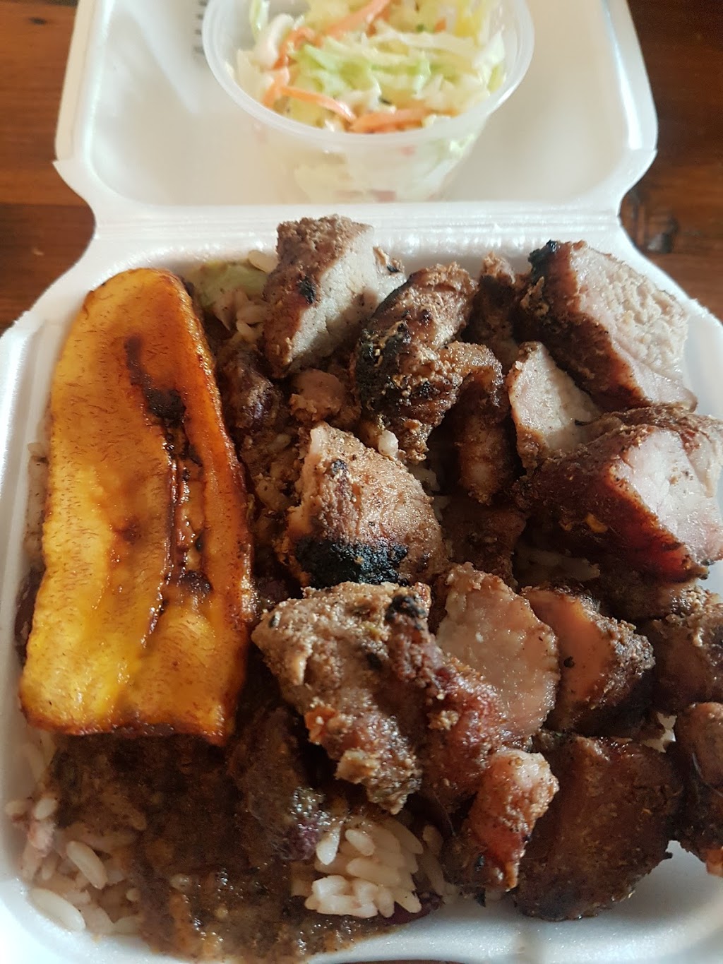 Caribbean Eatery | 134 Lake St, L3B,L3K, St. Catharines, ON L2R 5Y1, Canada | Phone: (289) 362-3777