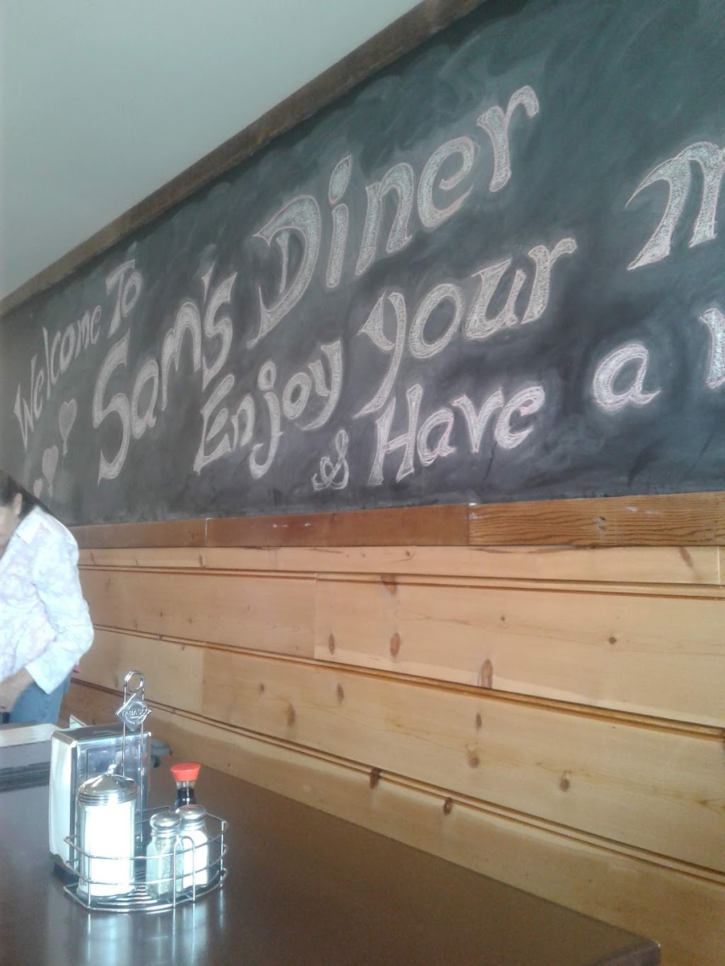 Ashcroft Sams Diner | 202 Brink St, Ashcroft, BC V0K 1A0, Canada | Phone: (250) 457-3510