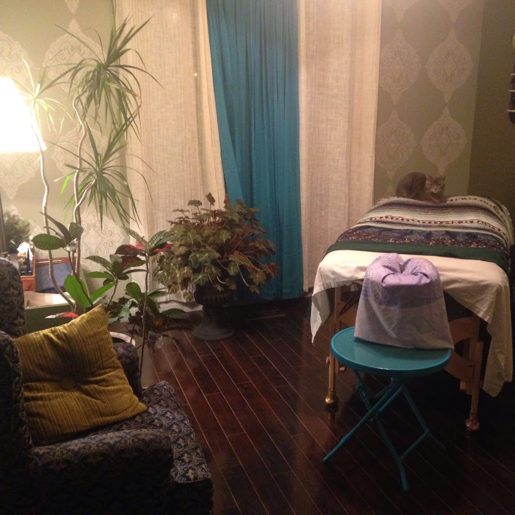 Mount Forest Registered Massage Therapy | 152 Fergus St N, Mount Forest, ON N0G 2L2, Canada | Phone: (519) 323-6304