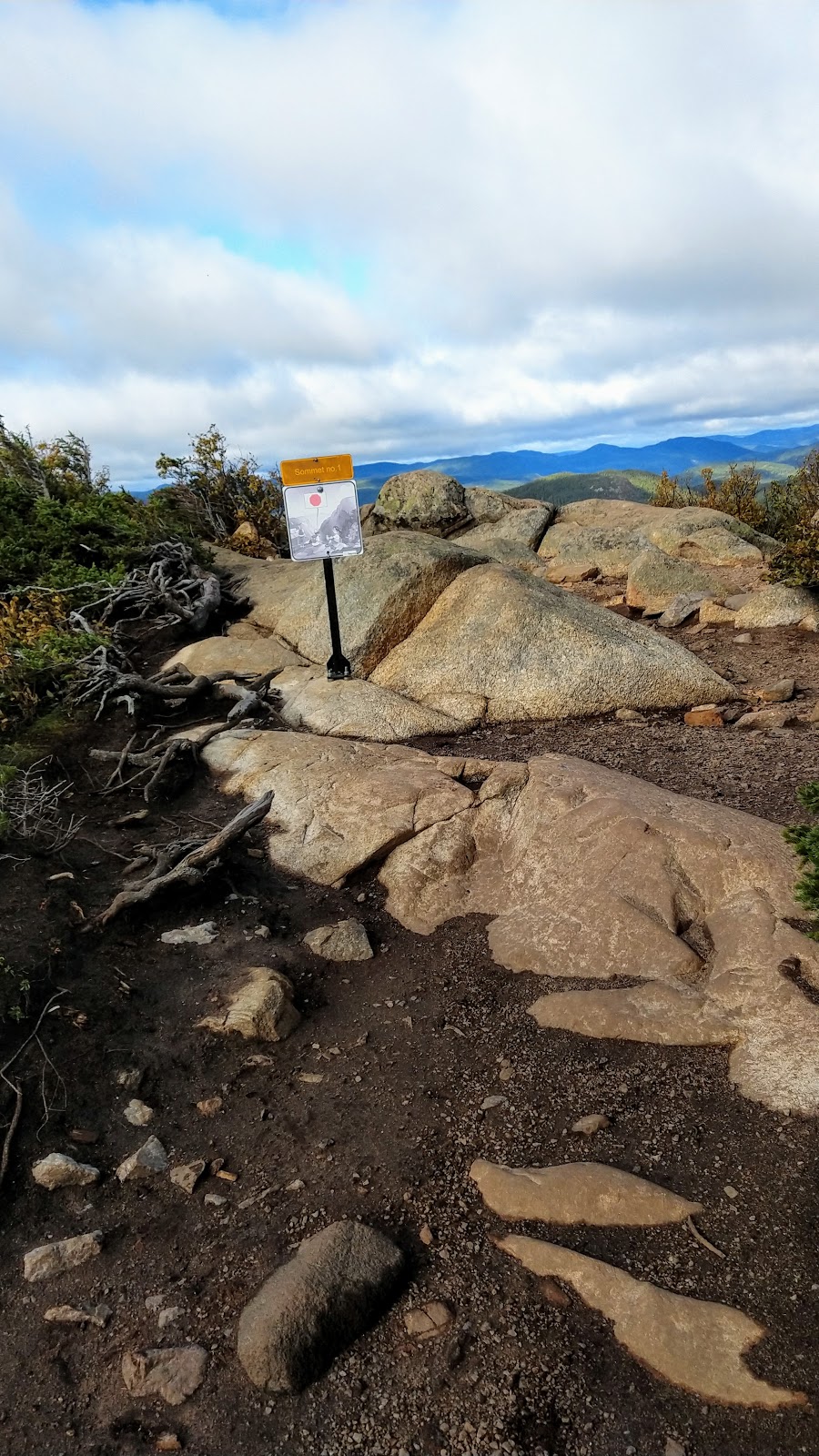 Les Randonnées Boréales | 17 Notre-Dame-des-Monts, QC G0T 1L0, Canada | Phone: (418) 439-2110