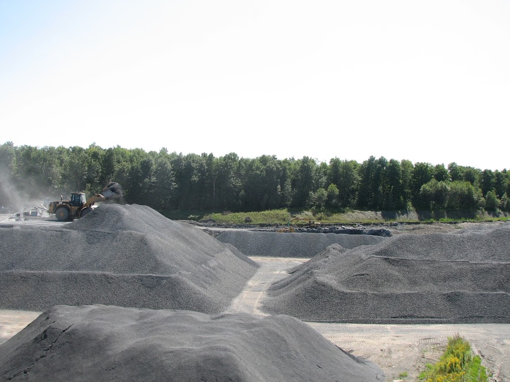Germain Blanchard Ltée | 525 12e Rang, Saint-Théodore-dActon, QC J0H 1Z0, Canada | Phone: (819) 392-2695