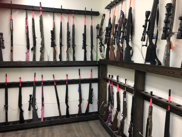 Lariat Cross Trading Post | 227 Main St, Cardston, AB T0K 0K0, Canada | Phone: (403) 659-4446