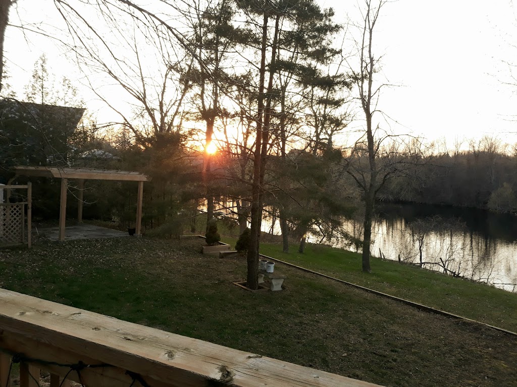 Grey House on the Pond BnB | 2925 County Rd 10, Milford, ON K0K 2P0, Canada | Phone: (613) 743-9100