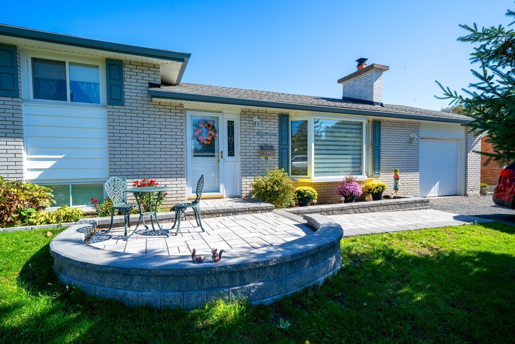 Jays Landscaping | 193 Massey Rd, Cobourg, ON K9A 4J8, Canada | Phone: (905) 466-5297