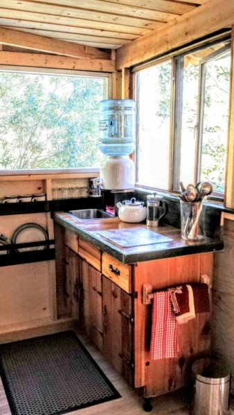 The Treehouse at J ♡ Y | 34 Twin Lakes Rd, Enderby, BC V0E 1V3, Canada | Phone: (250) 803-1755