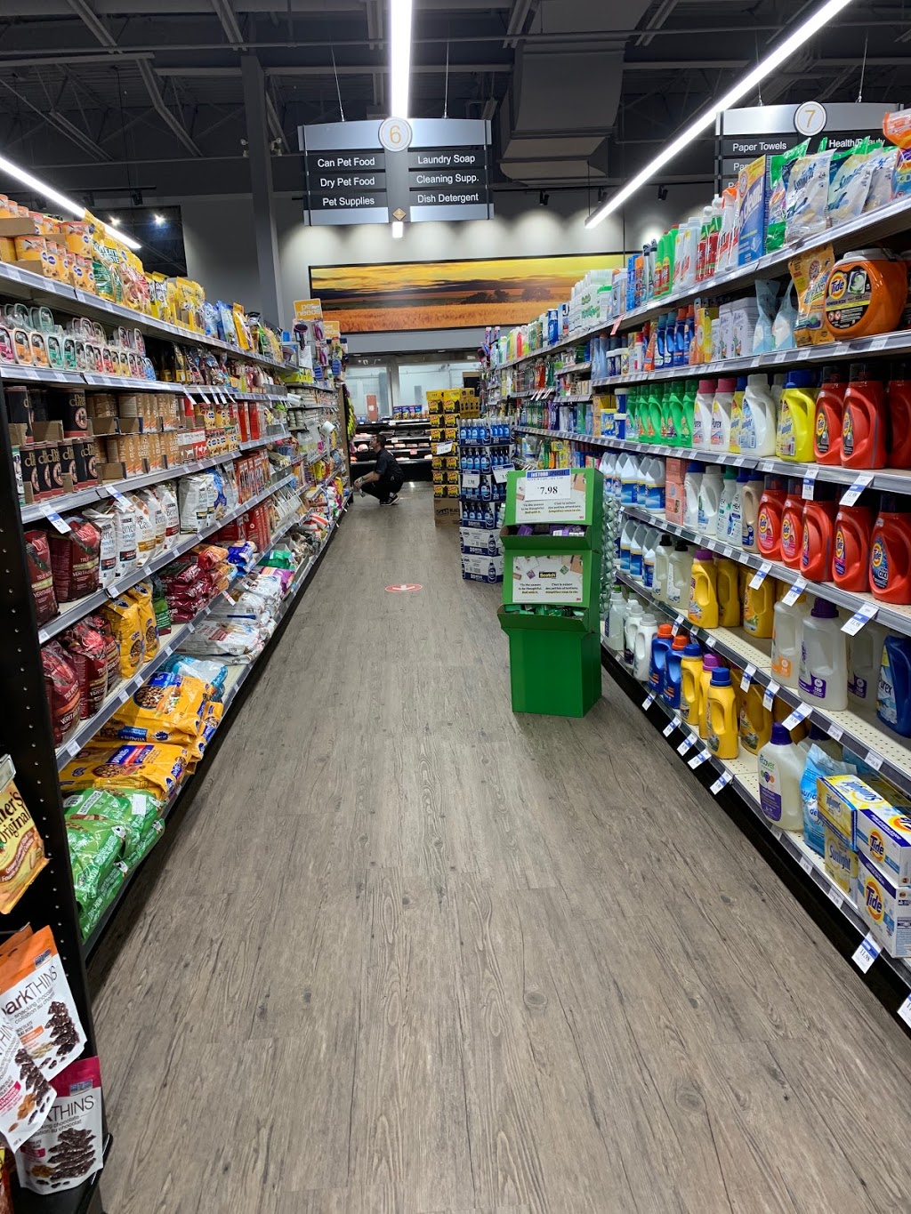 Askews Foods | 436 Main St, Sicamous, BC V0E 2V0, Canada | Phone: (250) 836-4899