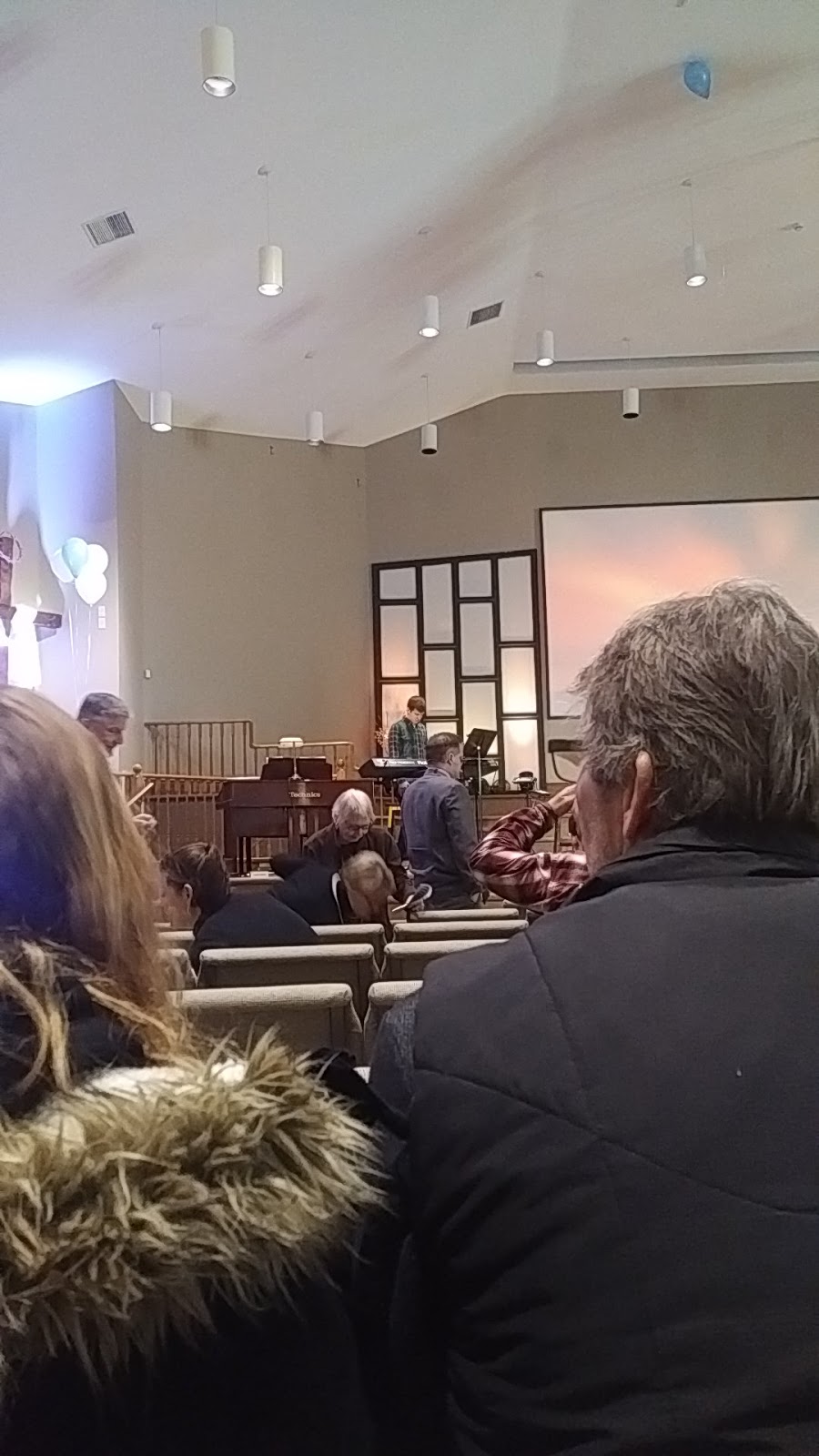 First Baptist Church | 265 Coldwater Rd W, Orillia, ON L3V 3M1, Canada | Phone: (705) 326-3800